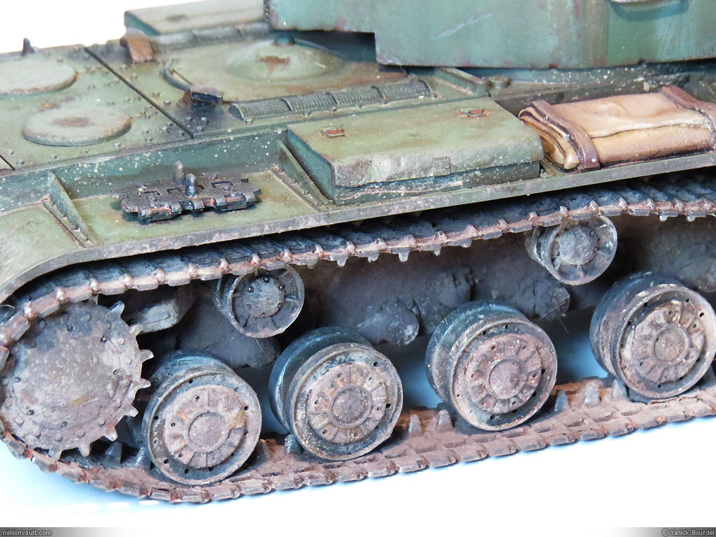 Behold the Mighty KV-2! | MINIONVAULT